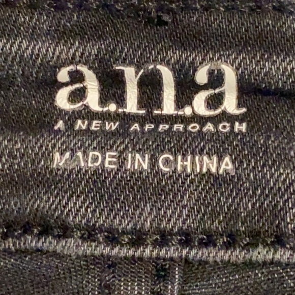 a.n.a a new approach jeans, size 16 - Picture 7 of 8